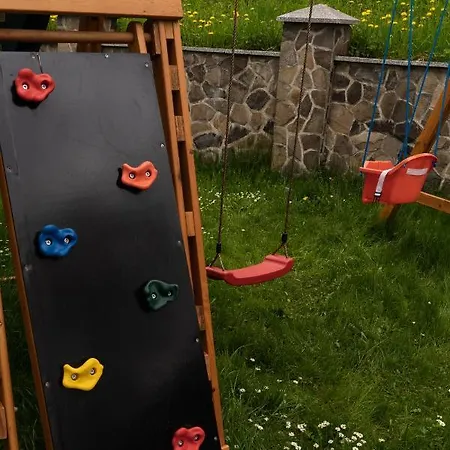 Ferienhaus медовий