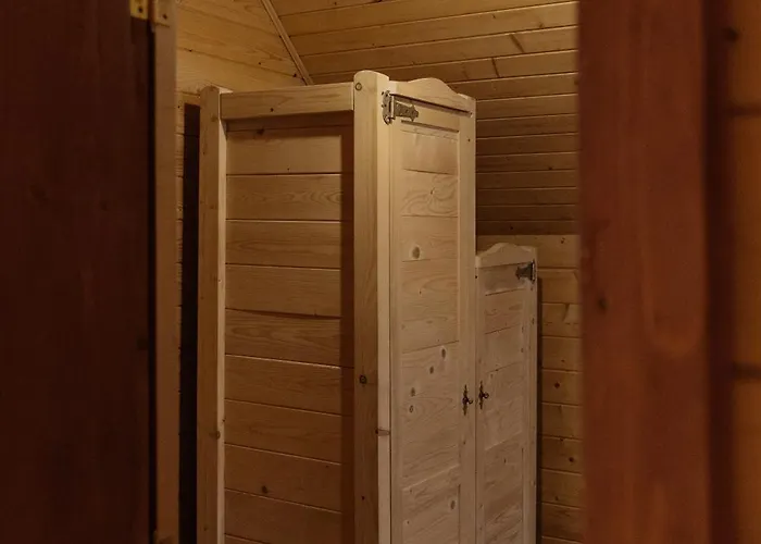 медовий *